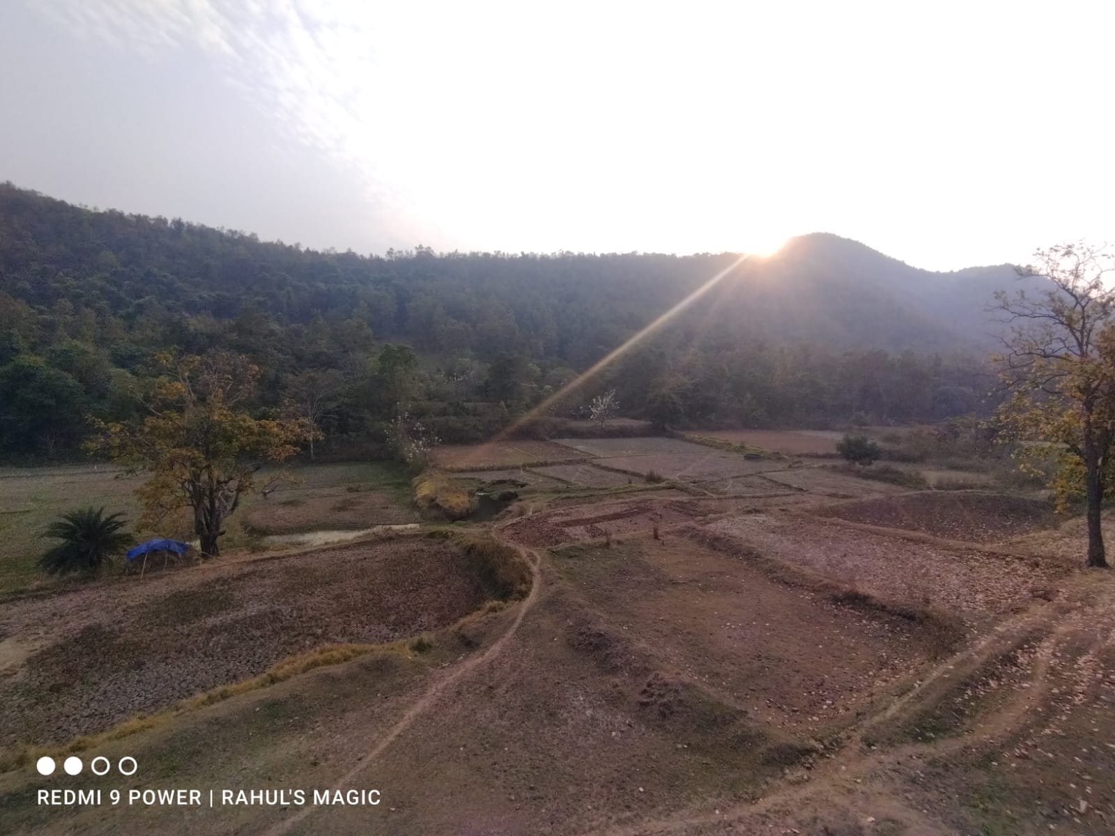 Karam Hill View Homestay Image 11