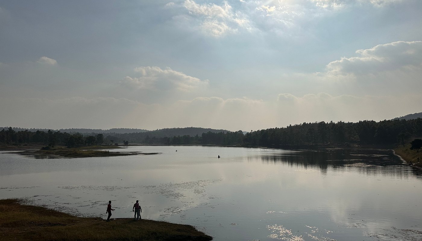Khandarani Lake